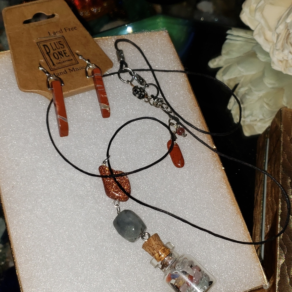 Semiprecious stones chips necklace 😍